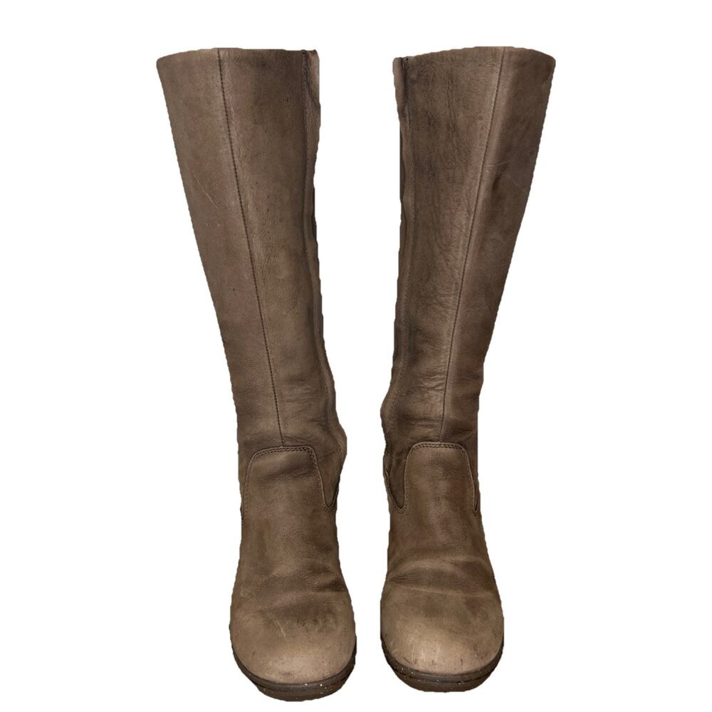 Keen Akita Boot Women's 7.5 Brown Suede Leather Boot Knee High Casual Comfort